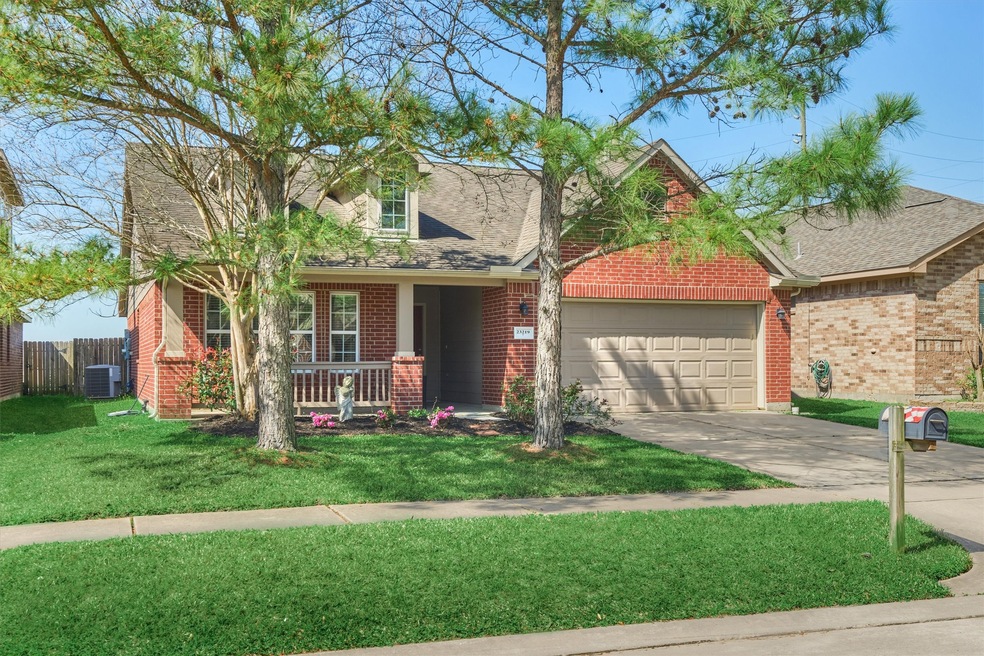 23219 Peerless Dr, Spring, TX 77373 - photo 1