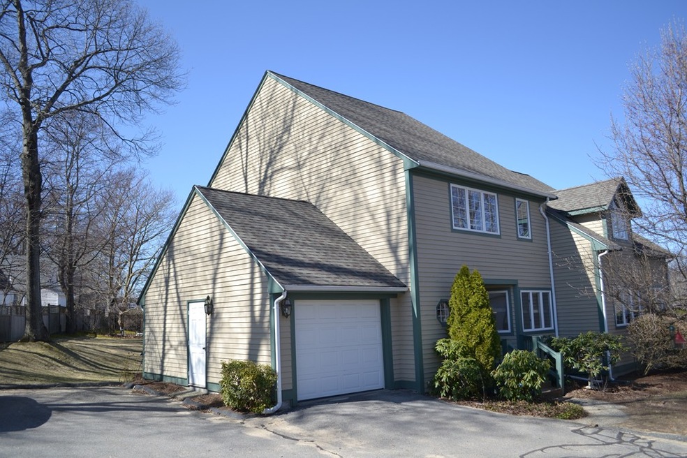 30 Lebeaux Dr unit 29, Shrewsbury, MA 01545 - photo 1