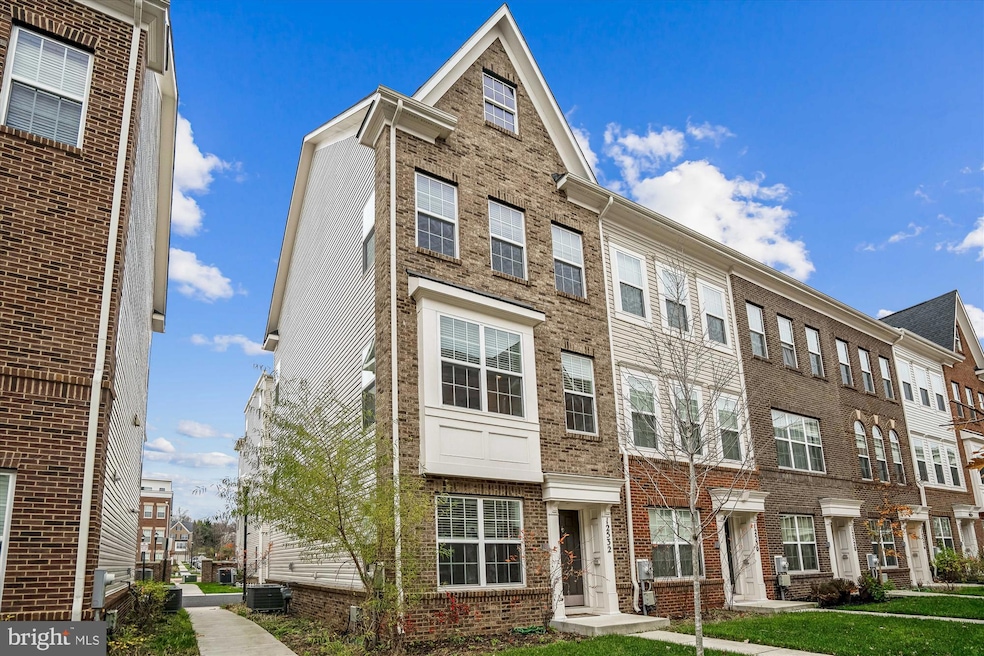 12532 Adobe Aly, Beltsville, MD 20705 - photo 1