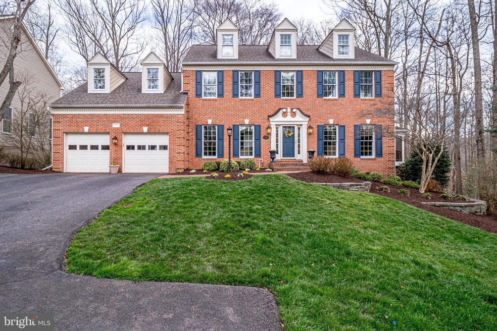 9200 Bexleywood Ct, Fairfax Station, VA 22039 - photo 1