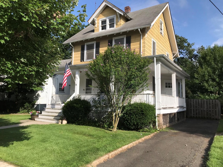 229 2nd St, Dunellen, NJ 08812 - photo 1