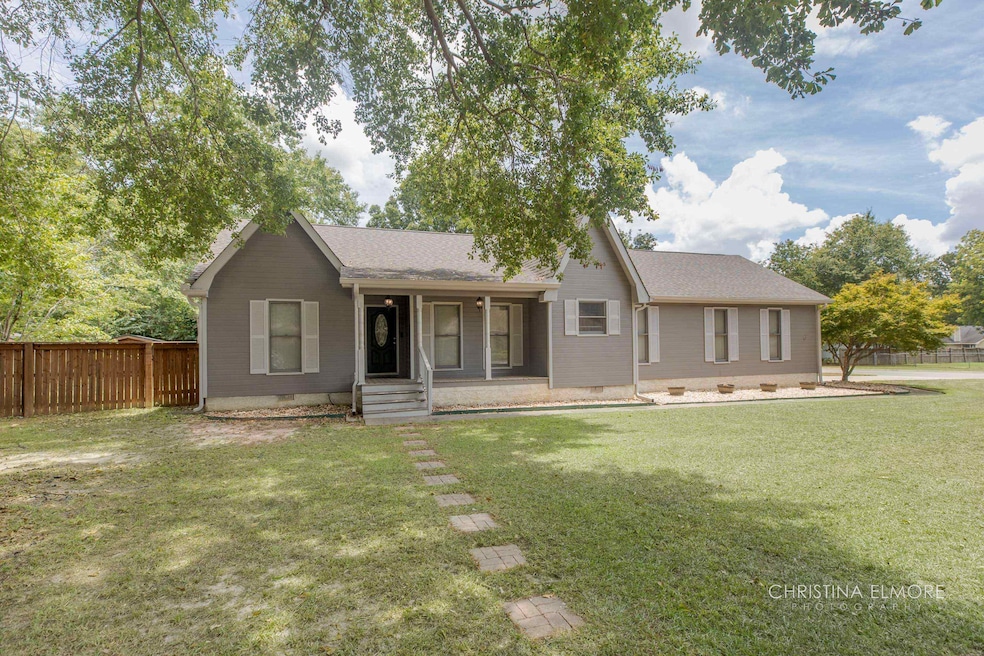 310 Wellington Way, Warner Robins, GA 31093 - photo 1