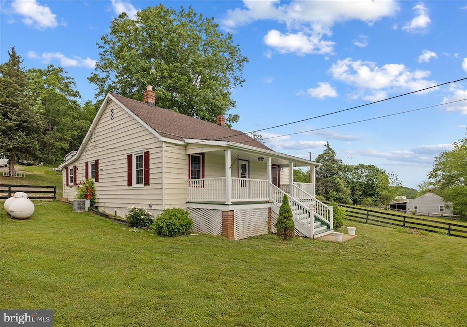 3249 Stonewall Jackson Hwy, Bentonville, VA 22610 - photo 1