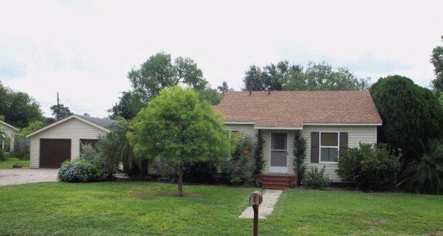 819 S Nebraska Ave, Weslaco, TX 78596 - photo 1