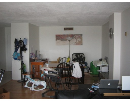 151 Coolidge Ave unit 604, Watertown, MA 02472 - photo 1