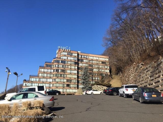 Sunrise Tower unit 714, Staten Island, NY 10304 - photo 1