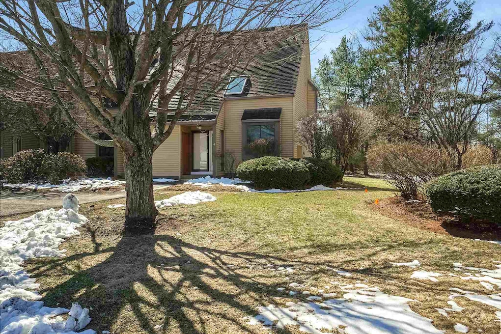 4 Savage Ct, Pembroke, NH 03275 - photo 1