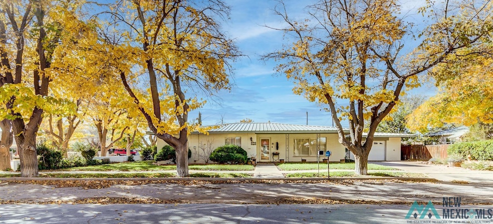 420 S Slate St, Deming, NM 88030 - photo 1