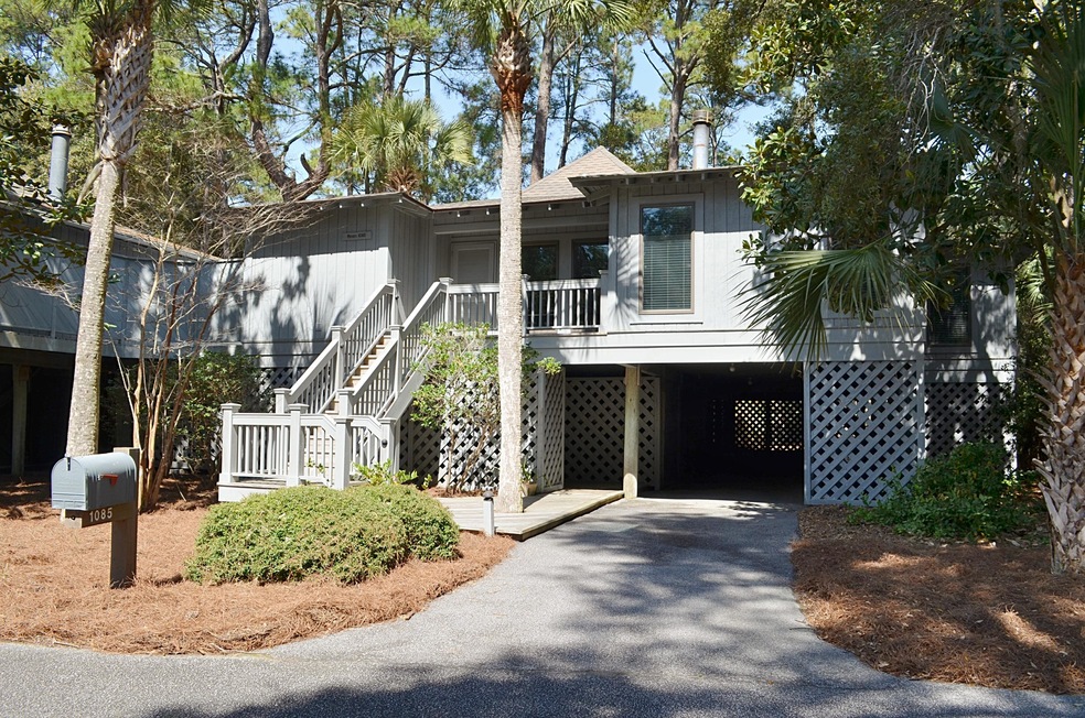 1085 Sparrow Pond