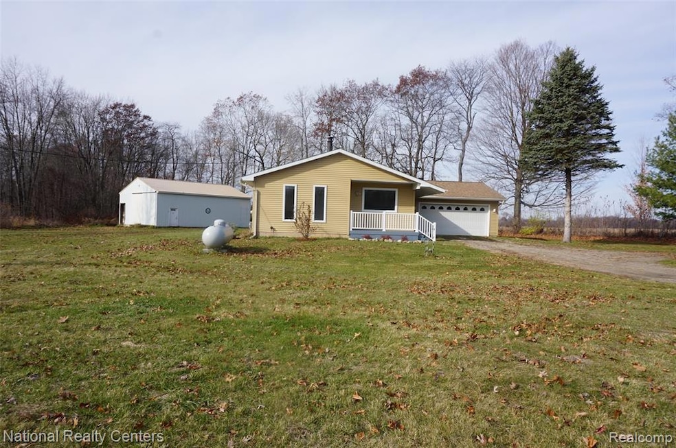 1495 Briggsville Rd, Fowlerville, MI 48836 - photo 1