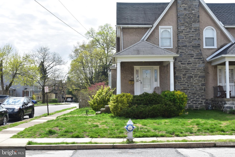 186 W Plumstead Ave, Lansdowne, PA 19050 - photo 1