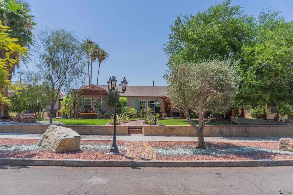 632 S 8th Ave, Yuma, AZ 85364 - photo 1