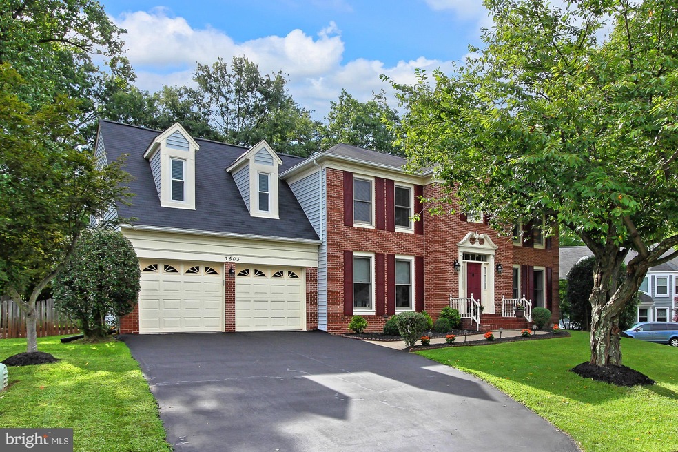 3603 Irish Moss Ct, Fairfax, VA 22033 - photo 1