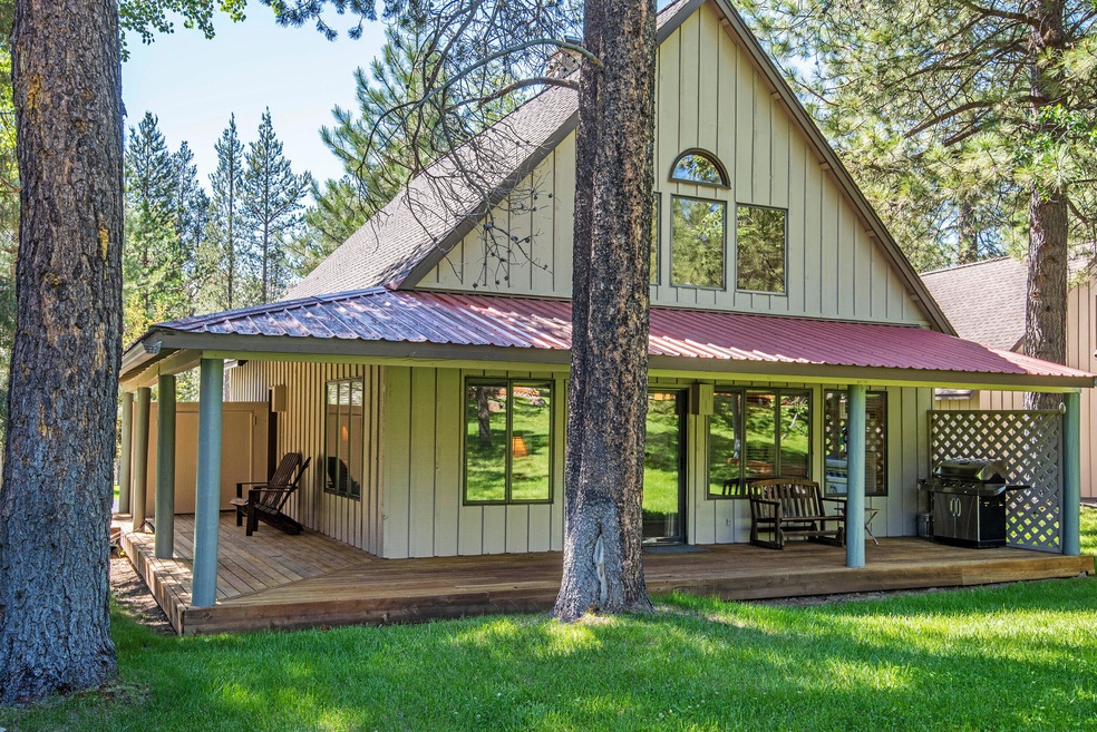 Circle 4 Cabin Rd 11 Sunriver-print-016-