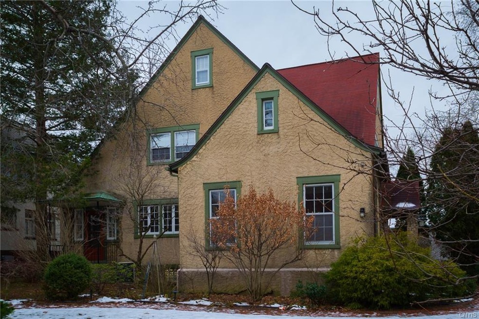 In the heart of the Preservation District of Sedgw