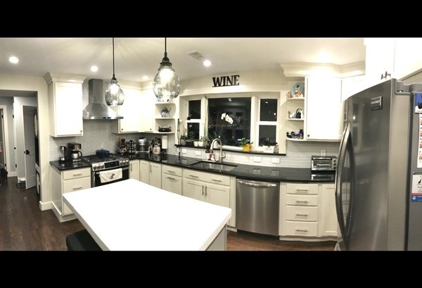 131 Lynnfield St unit 2, Peabody, MA 01960 - photo 1