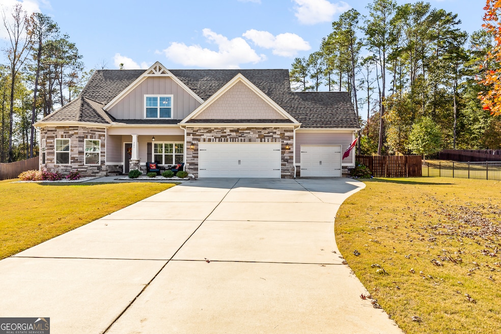 205 Duck Dr, Senoia, GA 30276 - photo 1