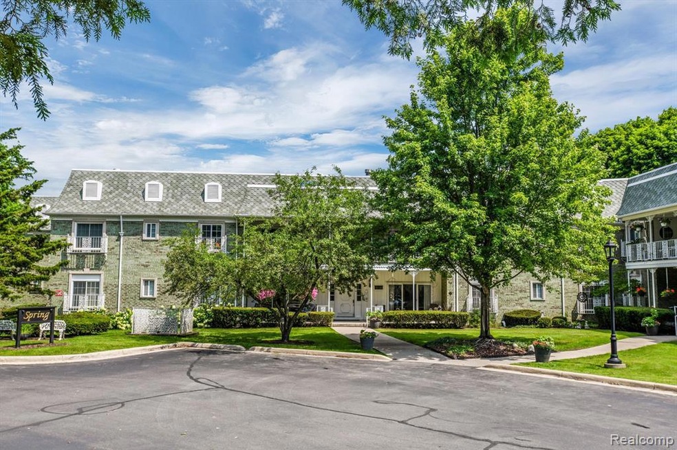 42160 Woodward Ave. Unit 58