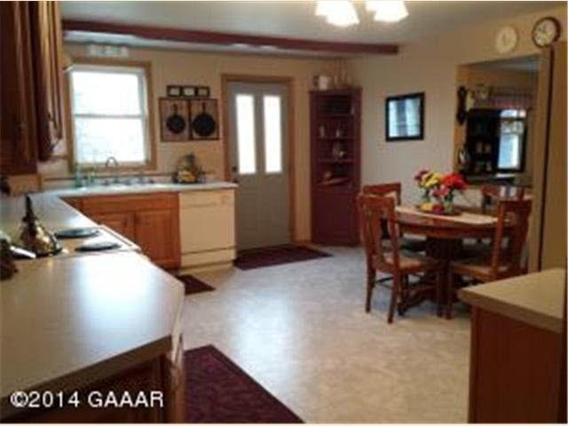 3109 Genes Rd SE, Alexandria, MN 56308 - photo 1