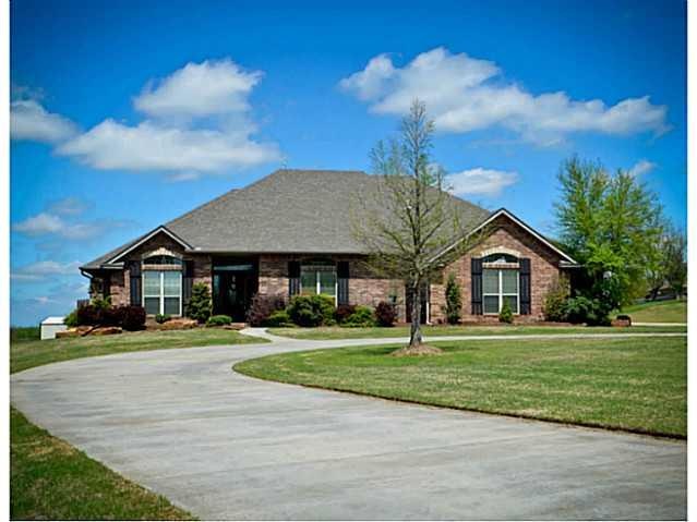 Exterior Front. Welcome Home!  See Virtual Tour fo