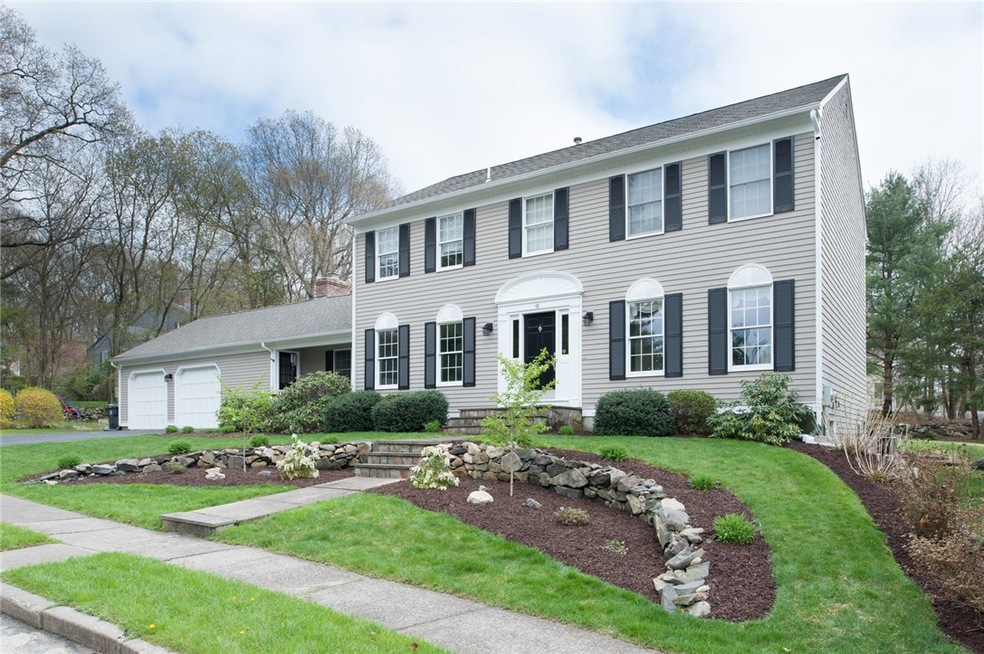 48 Contour Rd, Warwick, RI 02886 - photo 1