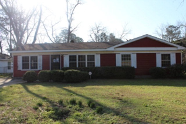 1908 Edgerly Ave, Albany, GA 31707 - photo 1