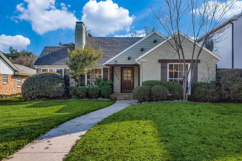 7028 Meadow Lake Ave, Dallas, TX 75214 - photo 1