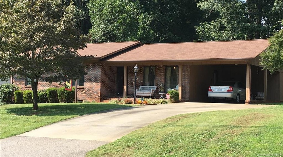 507 Millsaps Rd, Statesville, NC 28625 - photo 1