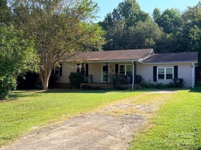 1028 Hay Row Rd, Clover, SC 29710 - photo 1