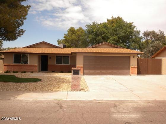 1504 W El Alba Way, Chandler, AZ 85224 - photo 1