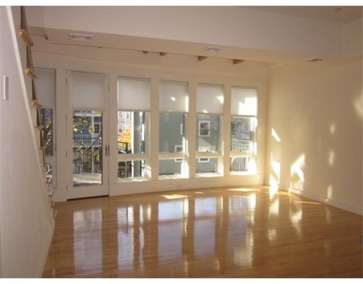 72 Hamilton St unit 8, Cambridge, MA 02139 - photo 1