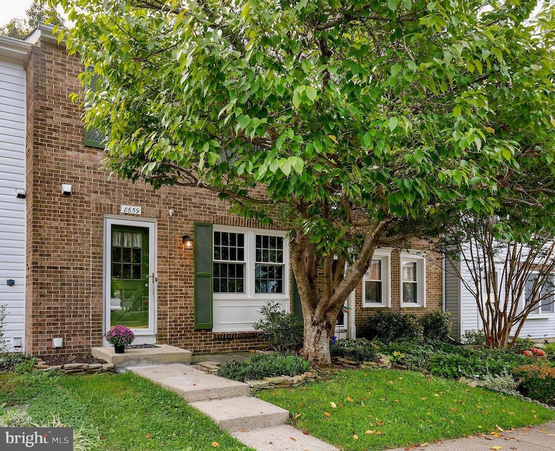 8659 Hickory Ridge Ct, Springfield, VA 22153 - photo 1