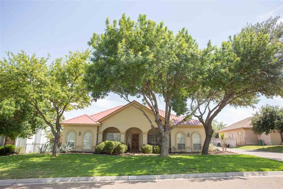 117 Cardinal Ln, Laredo, TX 78045 - photo 1