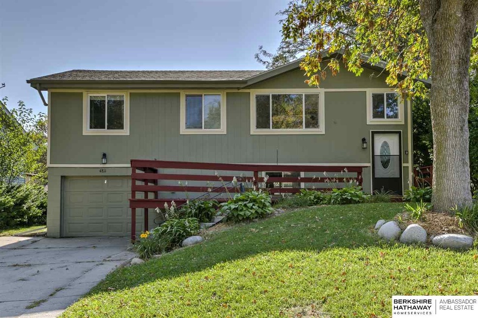 4811 N 131st St, Omaha, NE 68164 - photo 1