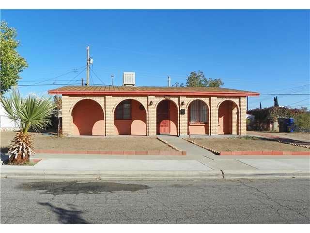 1104 Cuba Dr, El Paso, TX 79915 - photo 1