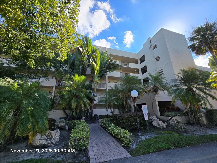 Tradewinds Condos unit 109, Coconut Creek, FL 33066 - photo 1