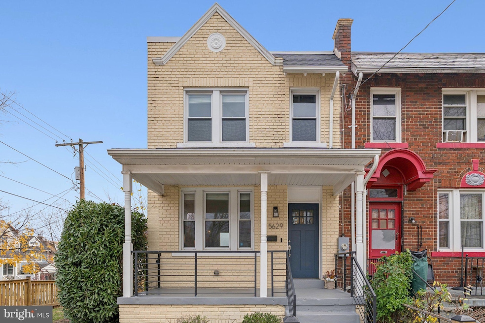 For Sale $759,000 • Co-Listing Agent