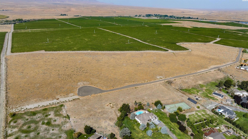 For Sale $279,000 • Co-Listing Agent