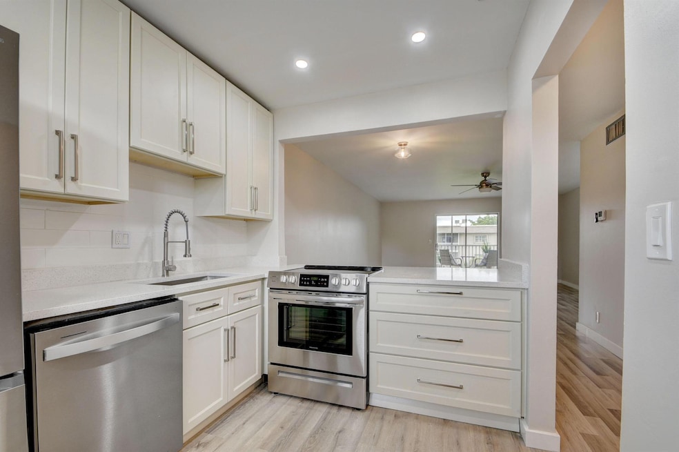 Sold $160,000 • Co-Listing Agent