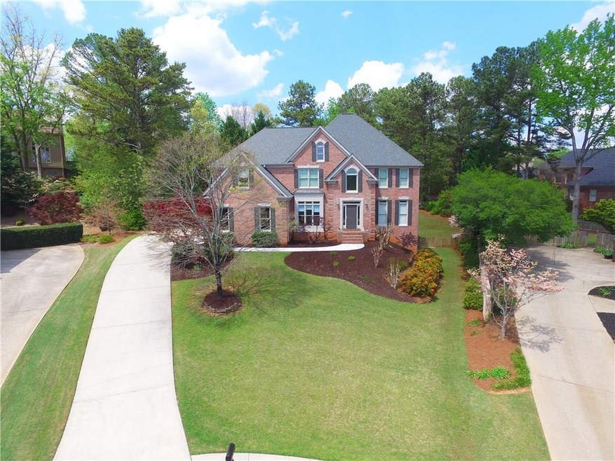 Beautiful cul-de-sac lot