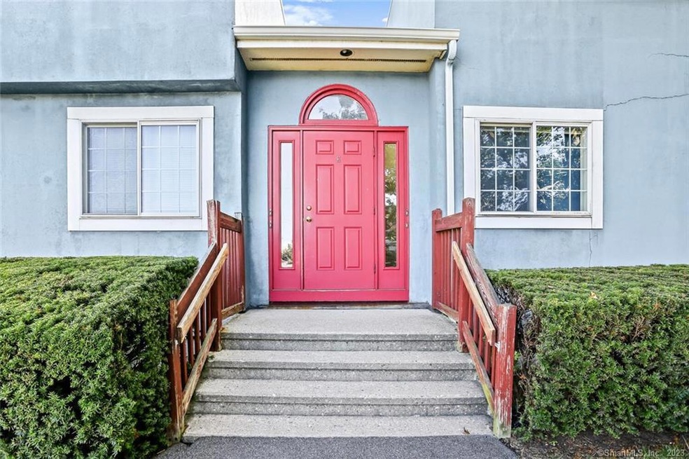 9 Maple Tree Ave unit E4, Stamford, CT 06906 - photo 1