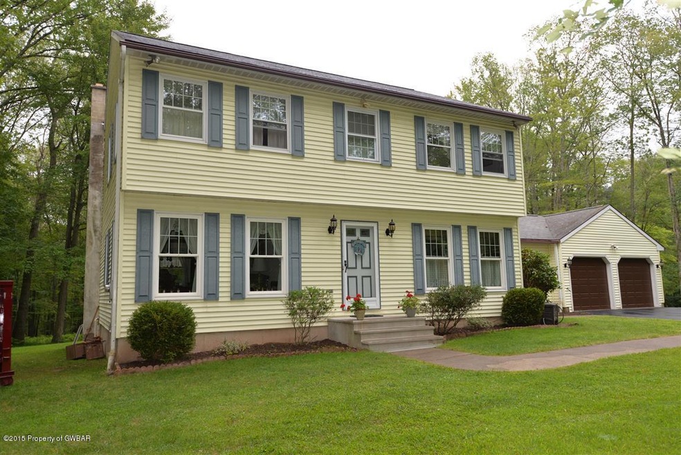 28 Wilderness Dr, Mountain Top, PA 18707 - photo 1