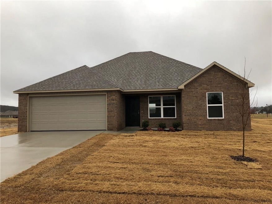 952 Jessica Leigh St, Elkins, AR 72727 - photo 1