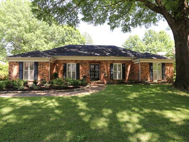 This house has had wonderful renovation done. Matu