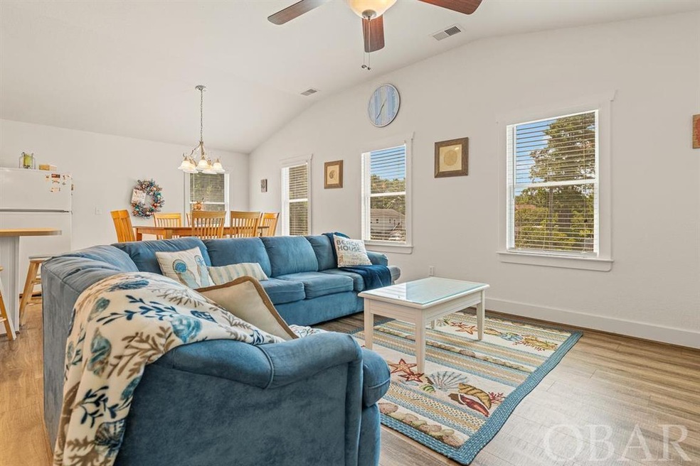 1006 W Dean St, Kill Devil Hills, NC 27948 - photo 1