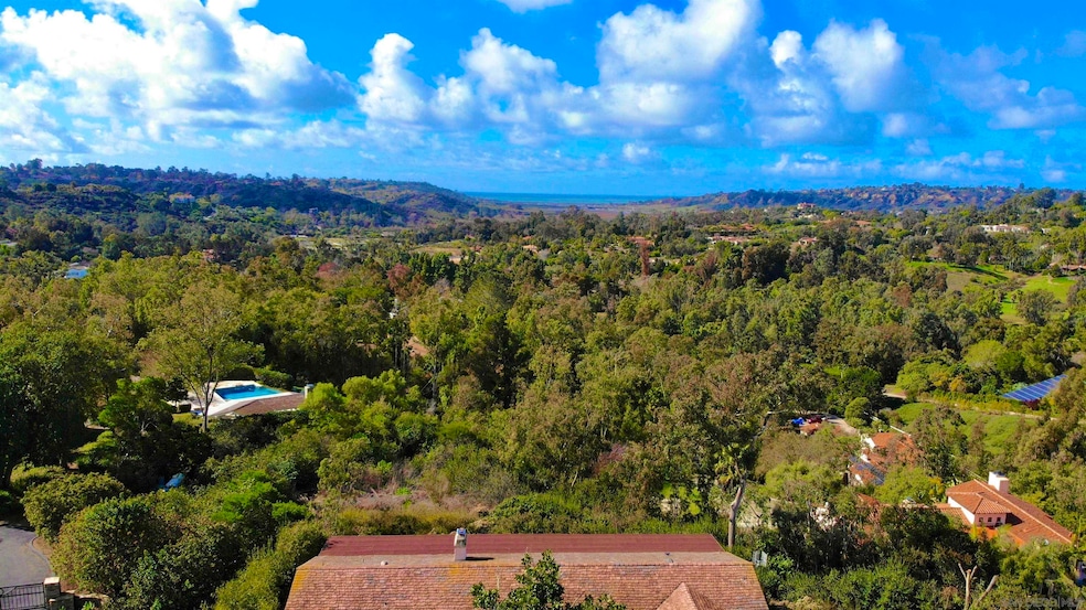 5026 El Acebo Unit 268-040-05-00  