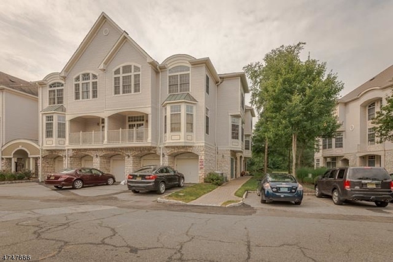 515 Regal Blvd, Livingston, NJ 07039 - photo 1