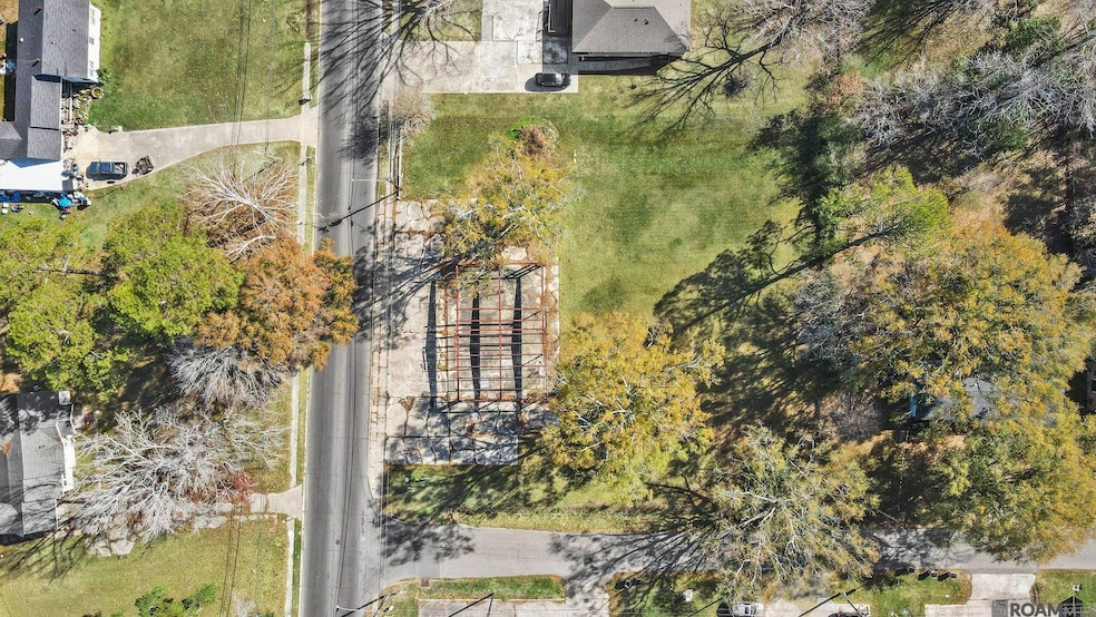 4504 Groom Rd, Baker, LA 70714 - photo 1