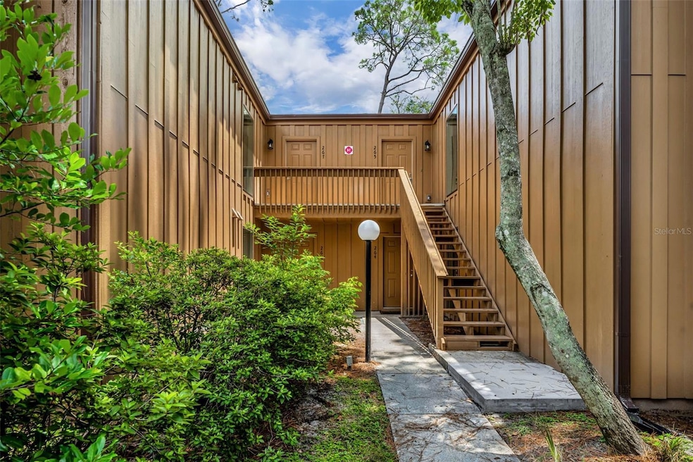 267 Crown Oaks Way unit 1, Longwood, FL 32779 - photo 1
