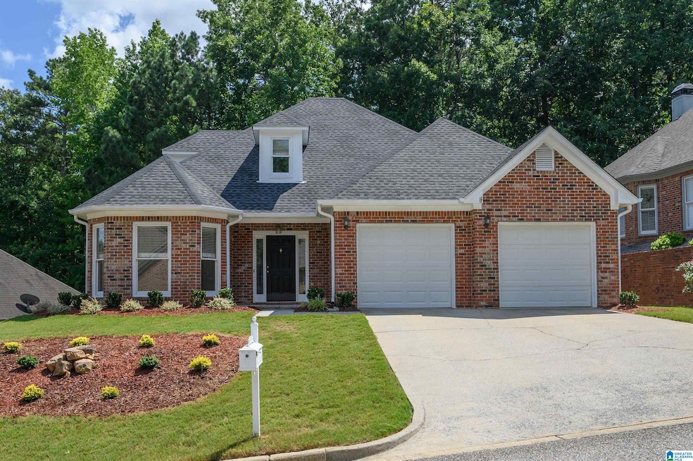 Under Contract $359,900